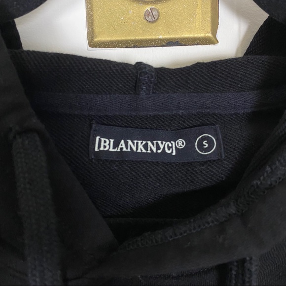 BlankNYC Black Distressed Studded Hoodie Small - Picture 3 of 6